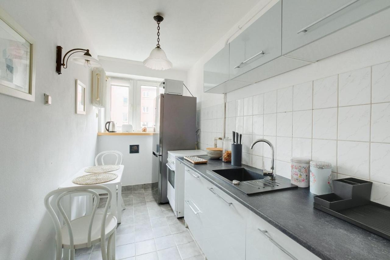 2 Bedroom Apartment In Green Location Warsaw Ngoại thất bức ảnh